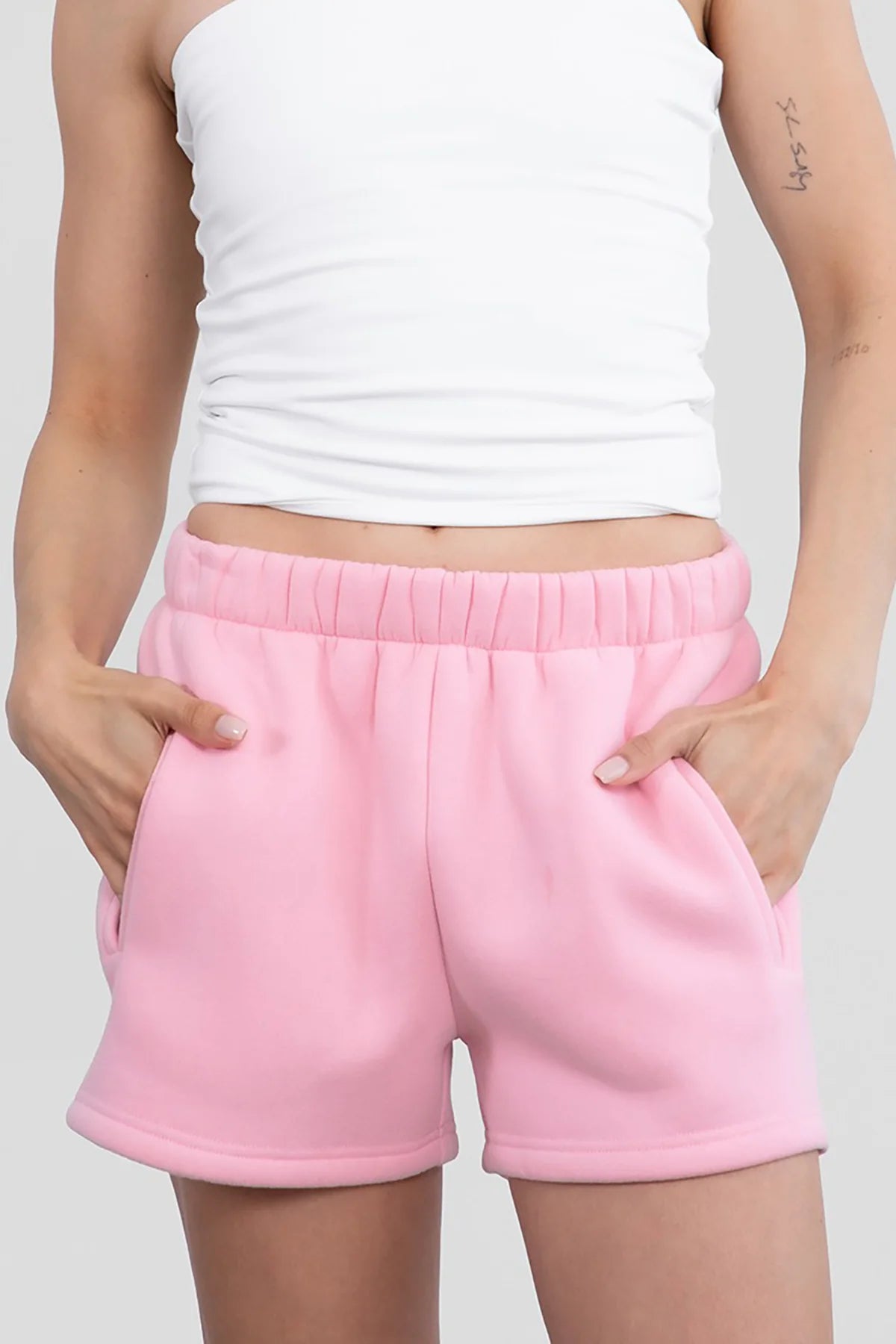 TIC TOC- MOMO shorts