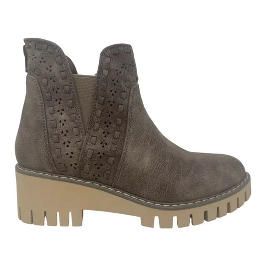 Arianna Bootie