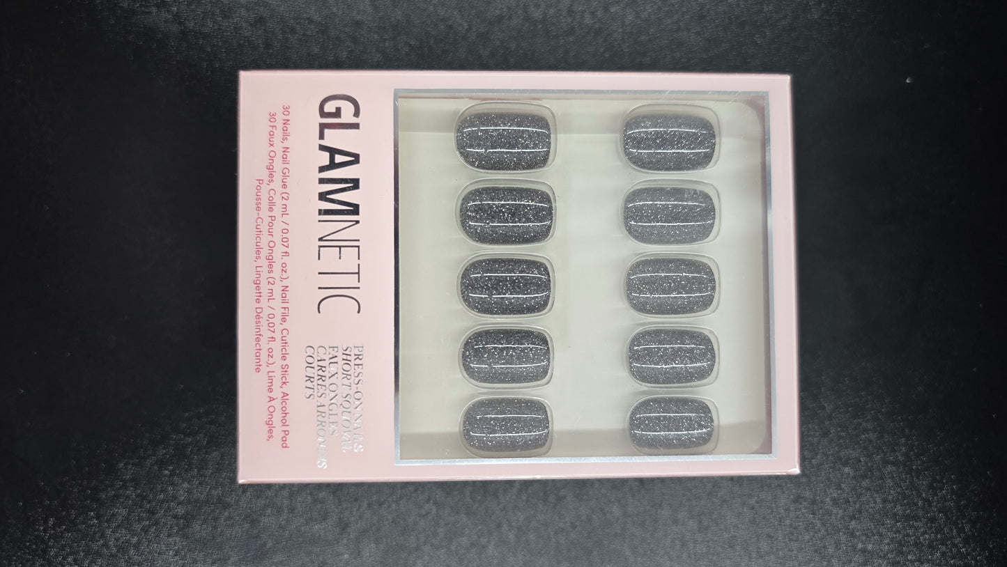GLAMNETIC Press on Nails