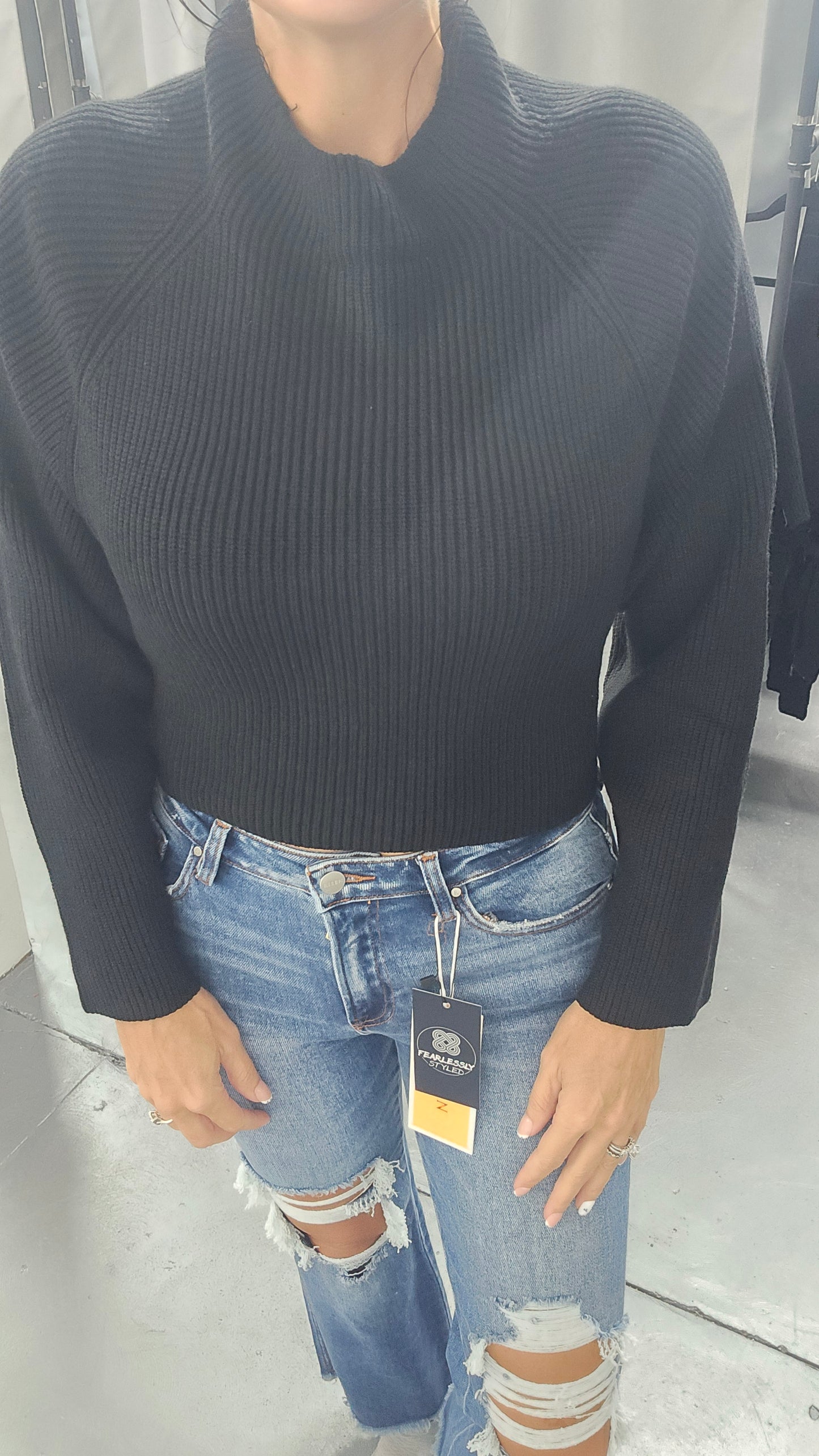 Mock Neck Lower Back Tie